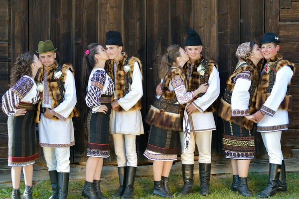 Vama Suceava Roemenië Sebtember 2019 Traditioneel Wieden Met Traditioneel Dragen — Stockfoto