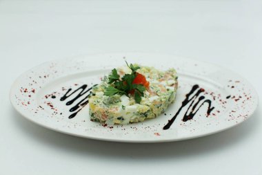 Havyar ve somon salatası