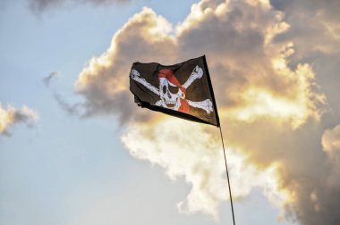 Jolly Roger bayrağı