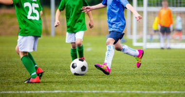 Çocuklar futbol oyunu. Gençlik ekipleri için Avrupa Futbol Ligi