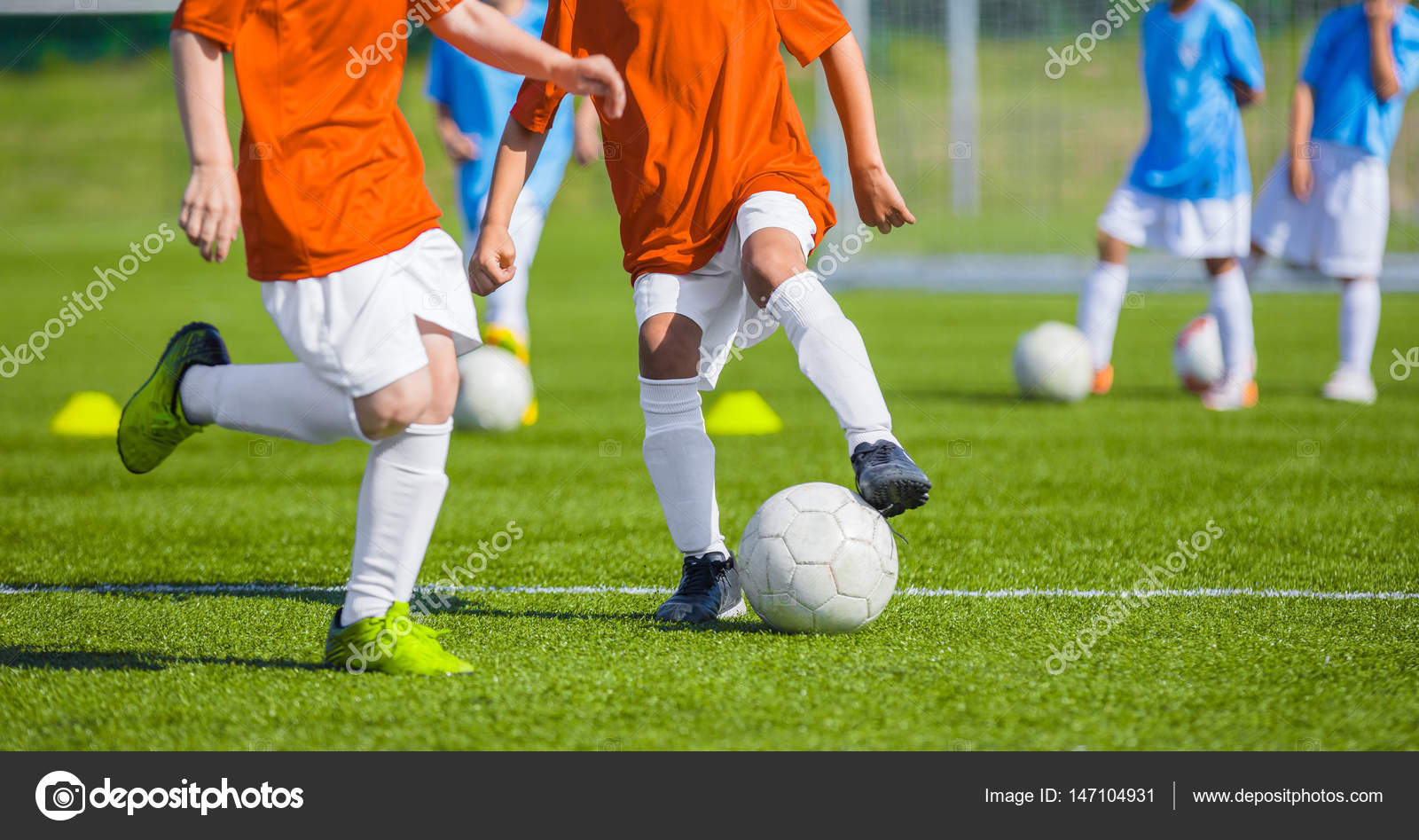 Fußball Fußball Spiel für Kinder. Kinder spielen Fußball Kinder Turniere