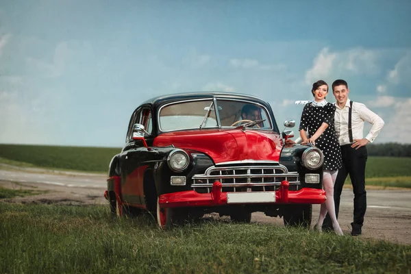 Young vintage couple. — Stock Photo, Image