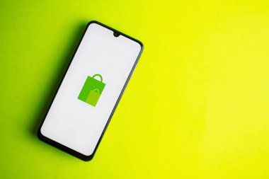 Çevrimiçi alışveriş - mobil uygulama