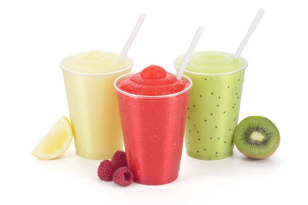 Drei Geschmacksrichtungen von kalten Frucht-Smoothies oder Shakes auf weißem Hintergrund — Stockfoto