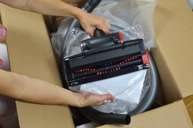 / Açma yeni modern elektrikli süpürge