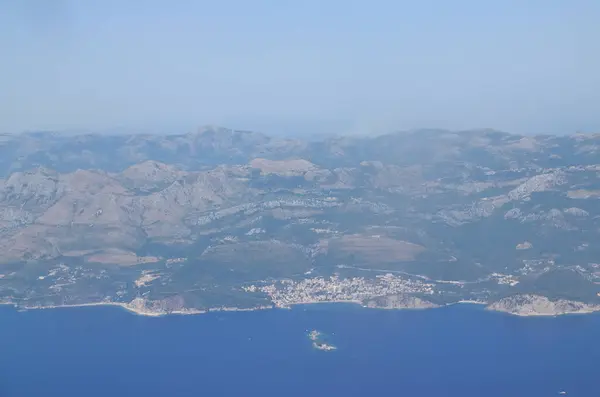 Bir uçaktan Adriyatik Denizi görüntülemek — Stok fotoğraf
