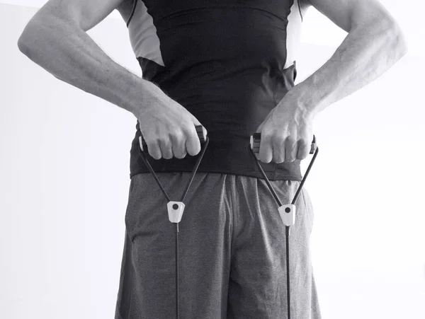 Hombre con resistencia cuerda fitness — Foto de Stock