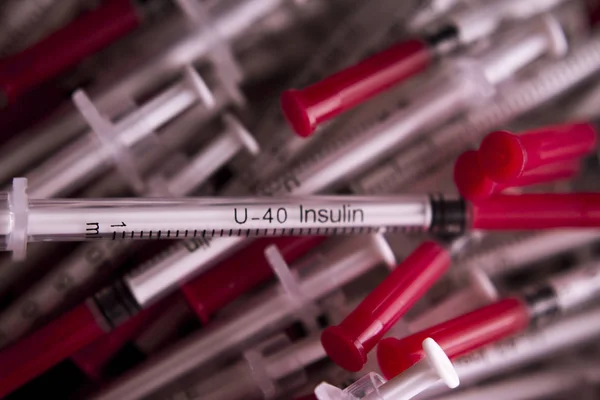 많은 인슐린 주사기 — 스톡 사진