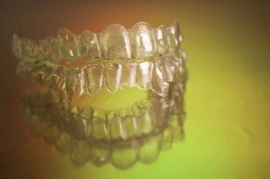 Plastik Diş Ortodonti