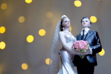 Mutlu yeni evliler figürü