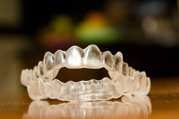 Onzichtbare Orthodontie Uitlijnen Van Tanden — Stockfoto