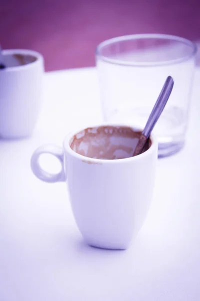 Vaso Agua Una Taza Café — Foto de Stock