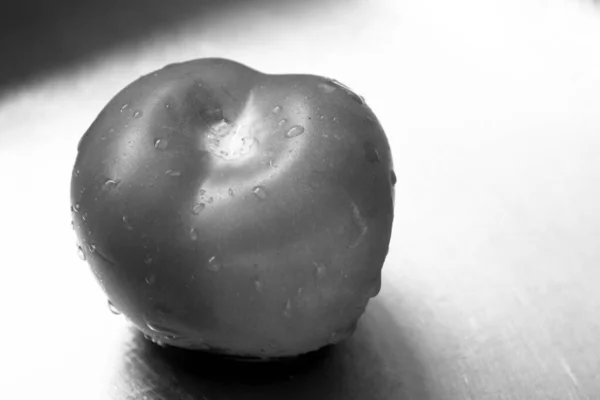 Tomate Para Ensalada Recién Lavado Hay Gente — Foto de Stock