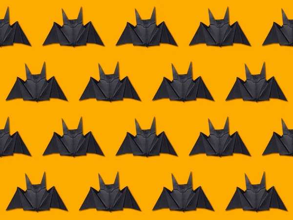 Halloween concept. Stripes of paper bats using origami technique — ストック写真