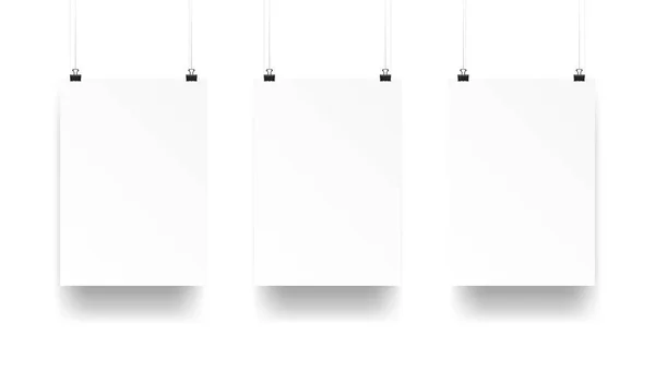 Blanco claro A4 en clips de papel — Vector de stock