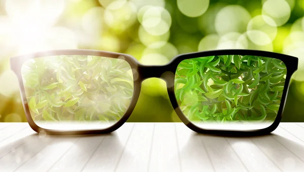 Ahşap Masadaki Modern Gözlük ve Bokeh Sırtı — Stok Vektör