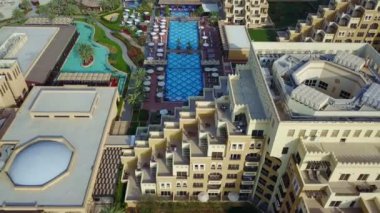 multi-storey hotel the form of a pyramid top view