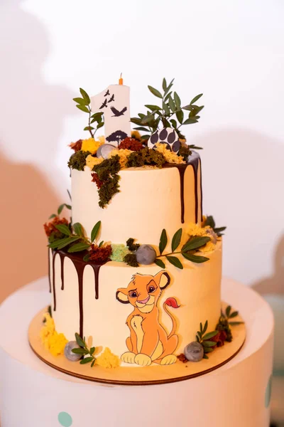 Cake for the first birthday with the lion king — 스톡 사진