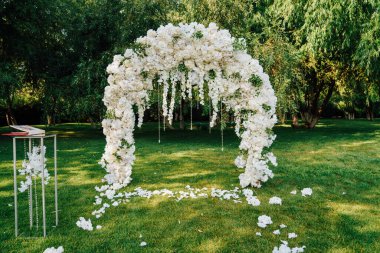 Açık havada açık havada düğün için alan.