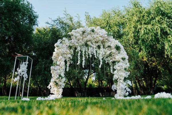 Área para cerimônia de casamento ao ar livre ao ar livre . — Fotografia de Stock