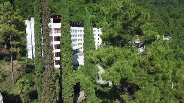 Gagra Abcházia sanatorium Skalní hory 24.07.2018 — Stock video