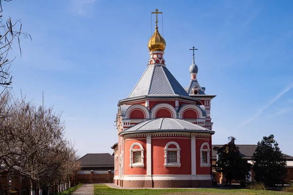 Rusland Bataysk 03.28.2020 Kerkelijke hemelvaart — Stockfoto