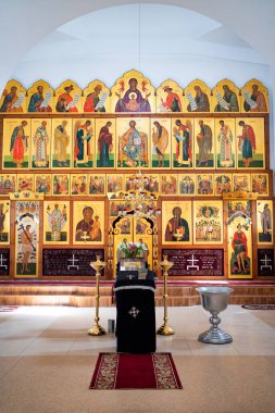 Sunak ve ambulans Rusya Bataysk 03.28.2020 Kilise.