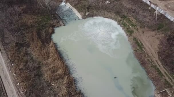 Oczyszczanie ścieków 03 / 31 / 2020 Rosja Rostov Aksay — Wideo stockowe