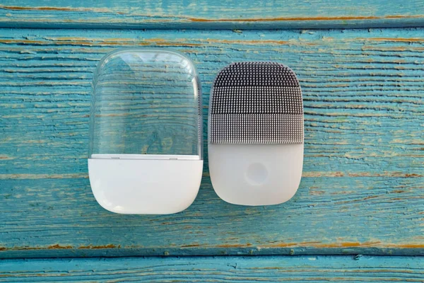 vibration massager for facial skin care from box