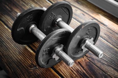 Fiziksel egzersiz için spor ekipmanları katlanabilir