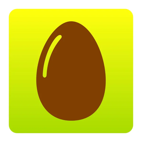 Знак яйца цыпленка. Вектор. Коричневый значок на зелено-желтом градиентном квадрате с закругленными углами на белом фоне. Isolated . — стоковый вектор