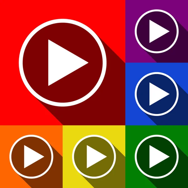 Jouer illustration de signe. Vecteur. Ensemble d'icônes avec des ombres plates à fond rouge, orange, jaune, vert, bleu et violet . — Image vectorielle