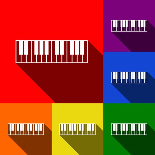 Sinal de teclado para piano. Vector. Conjunto de ícones com sombras planas em fundo vermelho, laranja, amarelo, verde, azul e violeta . — Vetor de Stock