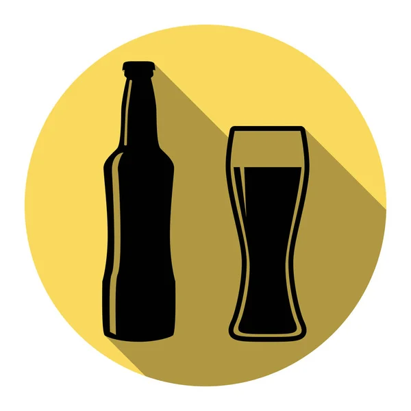 Bier fles teken. Vector. Platte zwarte pictogram met platte schaduw op Koninklijke gele cirkel met een witte achtergrond. Geïsoleerd. — Stockvector