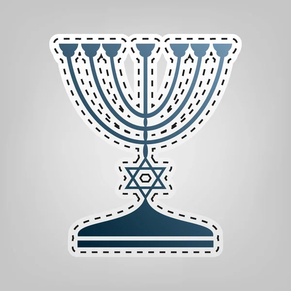 Candelero judío Menorah en silueta negra. Vector. Icono azul con contorno para recortar en fondo gris . — Archivo Imágenes Vectoriales