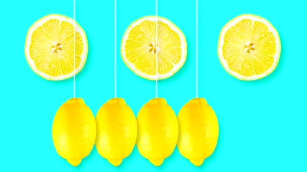 Lemon Pendulum Antistress Looping Animated Movie Made Fruits Slices Blue — Stock Video