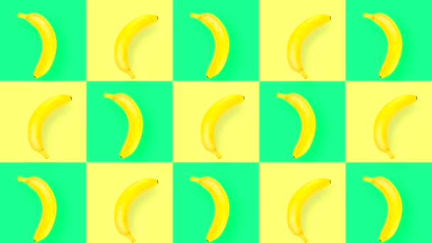 Boucle Vidéo Abstraite Avec Des Fruits Rotatifs Sur Fond Coloré — Video
