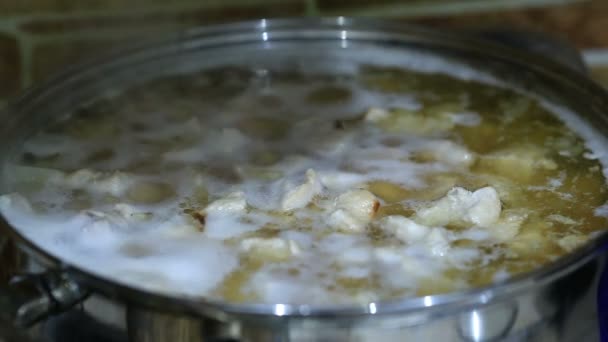 Soy bean paste soup. — Stock Video