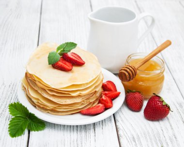 çilek ile Pancakes