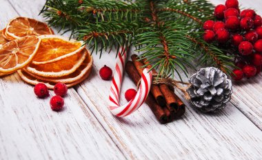 Süslü Noel ağacı