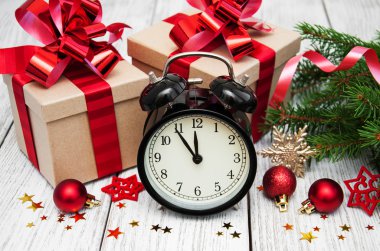 Noel saat ahşap arka plan üzerinde