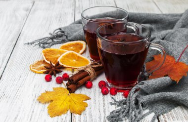 Sıcak sıcak şarap.