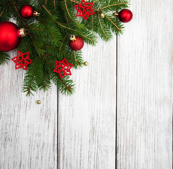 Tannenbaum mit Dekoration — Stockfoto