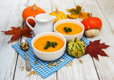 taze kabak kabak çorbası