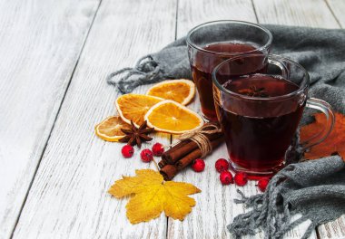 Sıcak sıcak şarap.