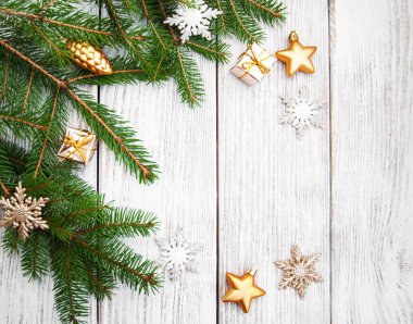 Süslü Noel ağacı 