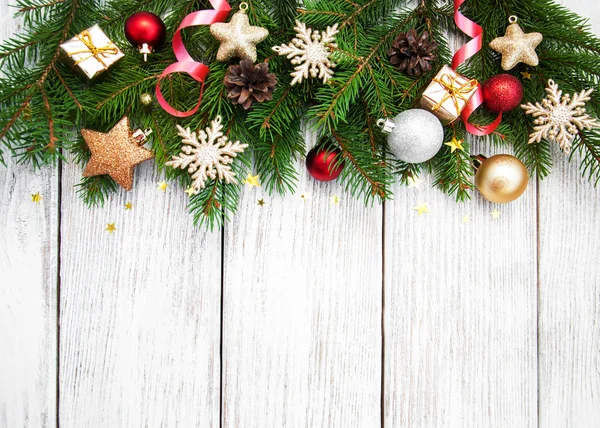 Süslü Noel ağacı