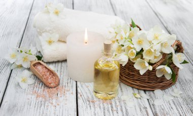 Yasemin çiçekleri Spa konseptiyle