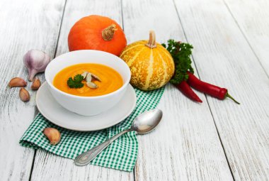 taze kabak kabak çorbası