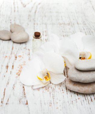 Beyaz Orkide ile Spa Ürünleri